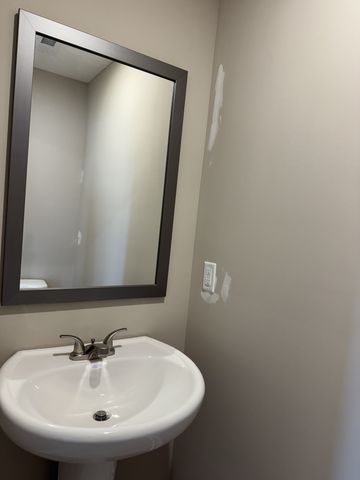 122 Ralph Ct, Clarksville, TN 37040