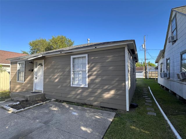 607 Bolster Street, Baytown, TX 77520