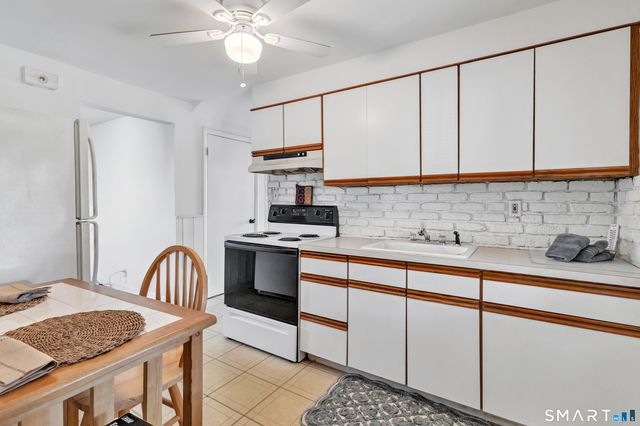 669 Queen Street, Bridgeport, CT 06606