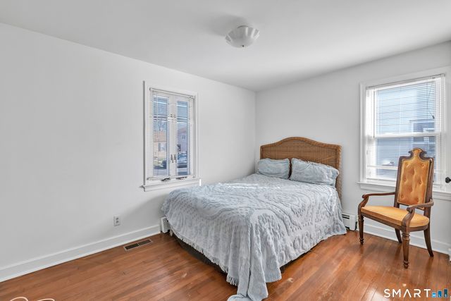 669 Queen Street, Bridgeport, CT 06606