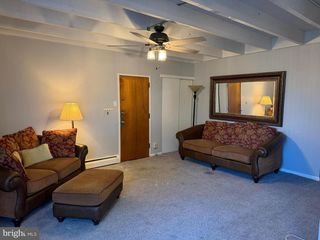 100 E GLENOLDEN AVE #R-12, Glenolden, PA 19036