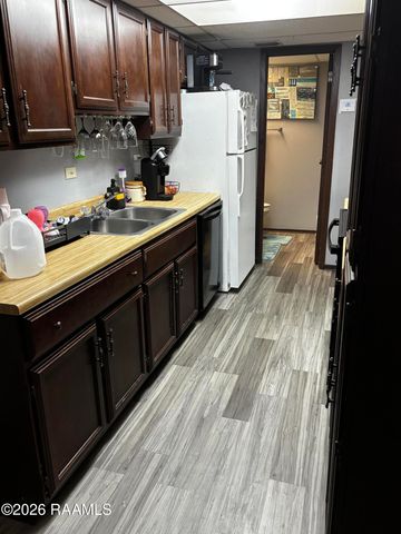 200 Lodge Drive 304, Lafayette, LA 70506