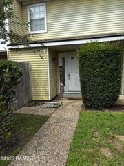 200 Lodge Drive 304, Lafayette, LA 70506