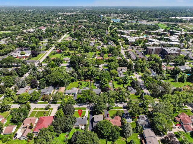132 S Greenwood Avenue, Palatine, IL 60074