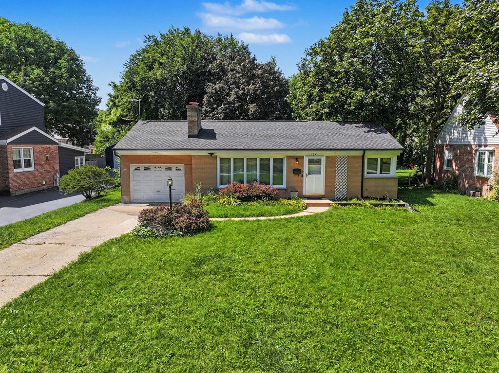 132 S Greenwood Avenue, Palatine, IL 60074