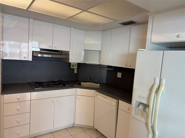 3800 Galt Ocean Drive 1508, Fort Lauderdale, FL 33308