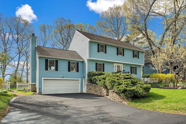 37 Woodcliffe Rd, Lexington, MA 02421