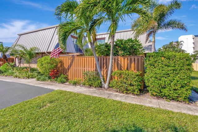 1420 Ocean Way 23b, Jupiter, FL 33477