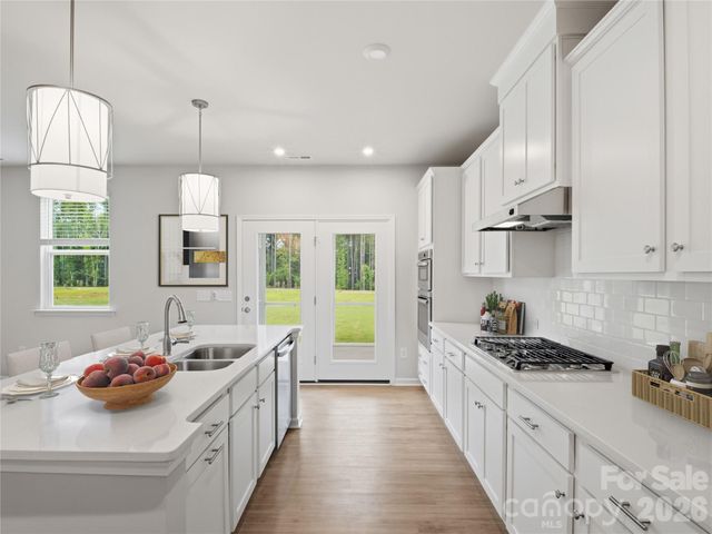 6233 Ludell Lane, Charlotte, NC 28215