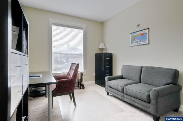 945 Caradon Ct NW, Salem, OR 97304