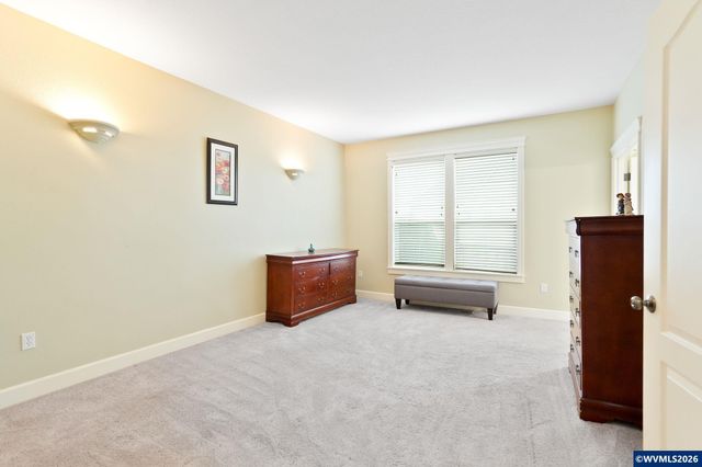 945 Caradon Ct NW, Salem, OR 97304