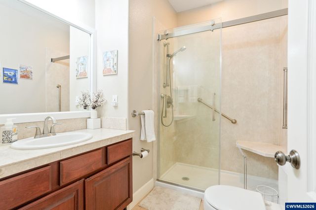 945 Caradon Ct NW, Salem, OR 97304