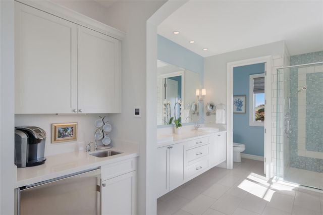 750 SIESTA KEY CIRCLE, Sarasota, FL 34242