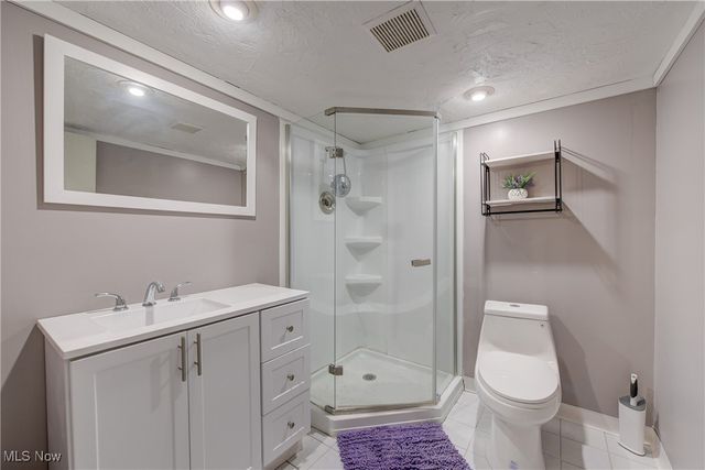 3774 W 135th Street, Cleveland, OH 44111