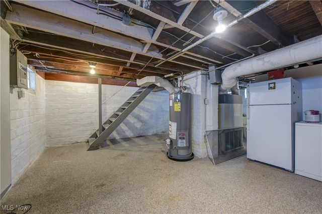 3774 W 135th Street, Cleveland, OH 44111