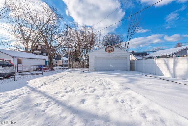 3774 W 135th Street, Cleveland, OH 44111