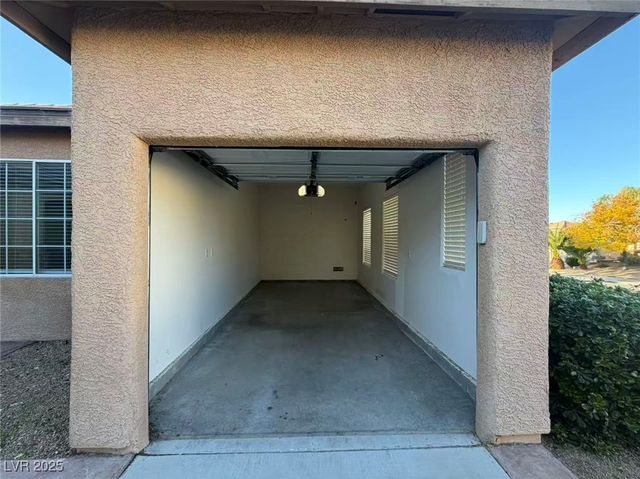 2295 Tedesca Drive, Henderson, NV 89052