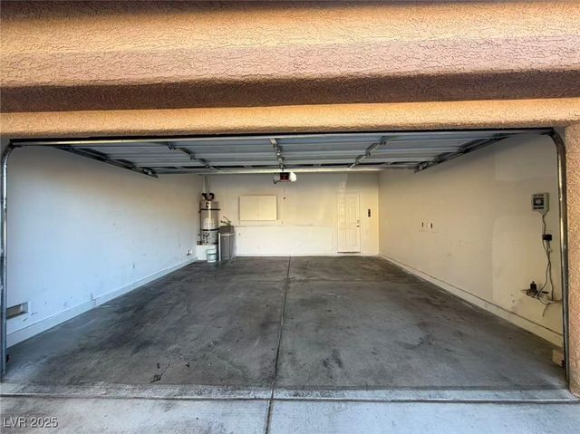 2295 Tedesca Drive, Henderson, NV 89052