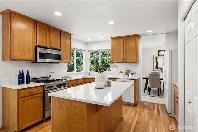 625 191st Street SW, Lynnwood, WA 98036