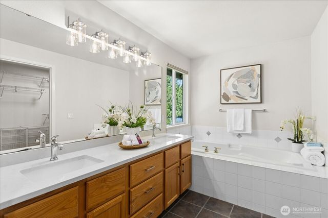 625 191st Street SW, Lynnwood, WA 98036
