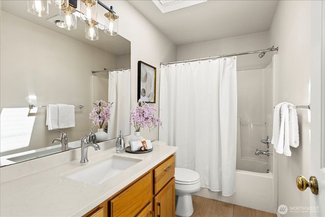 625 191st Street SW, Lynnwood, WA 98036