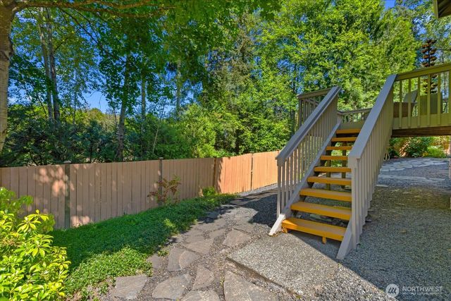 625 191st Street SW, Lynnwood, WA 98036