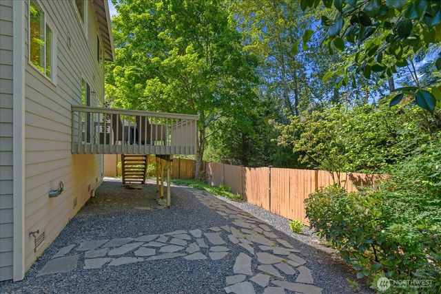 625 191st Street SW, Lynnwood, WA 98036