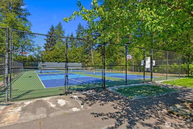 625 191st Street SW, Lynnwood, WA 98036