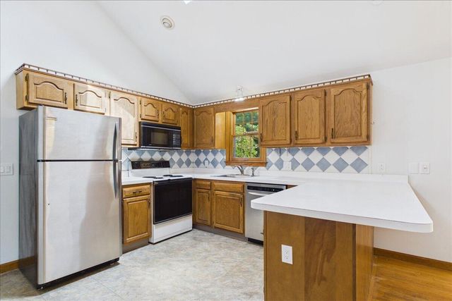 23 Joe Jay Lane, Forestdale, MA 02644