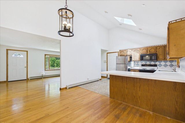 23 Joe Jay Lane, Forestdale, MA 02644