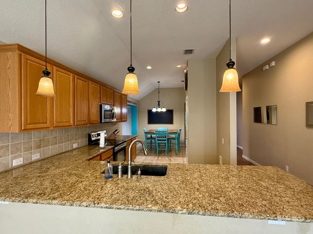 505 Mystic River Trail, Fort Worth, TX 76131