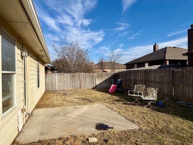 505 Mystic River Trail, Fort Worth, TX 76131