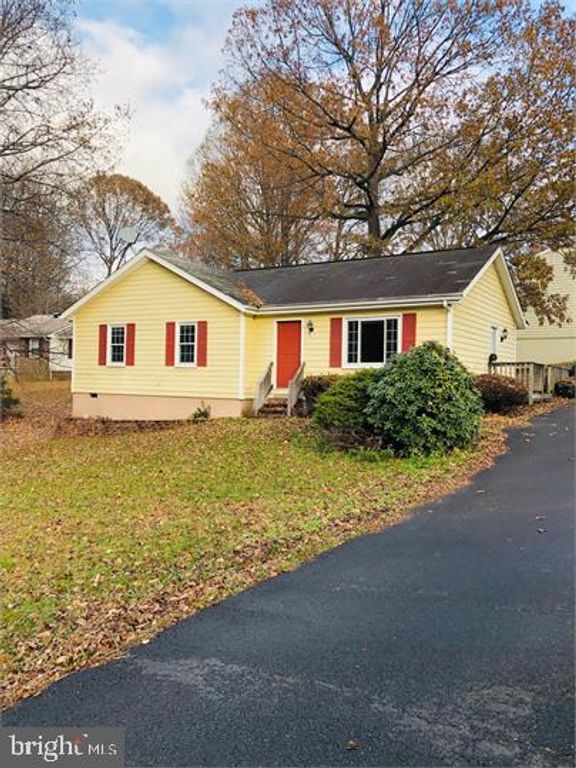 11001 WESTMINSTER CT, Fredericksburg, VA 22407