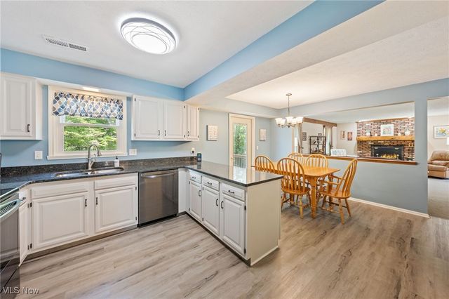 13448 Compass Point Drive, Strongsville, OH 44136