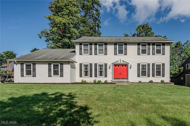 13448 Compass Point Drive, Strongsville, OH 44136