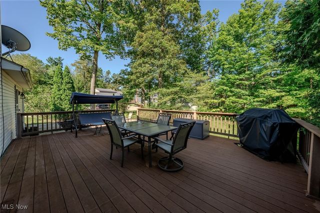 13448 Compass Point Drive, Strongsville, OH 44136