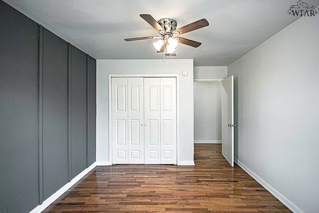 808 N PARK AVENUE, Iowa Park, TX 76367