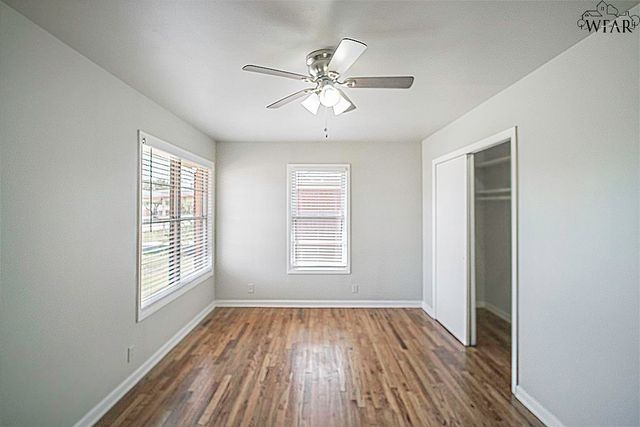 808 N PARK AVENUE, Iowa Park, TX 76367