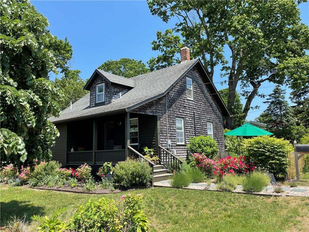 36 Windsor Street, Jamestown, RI 02835