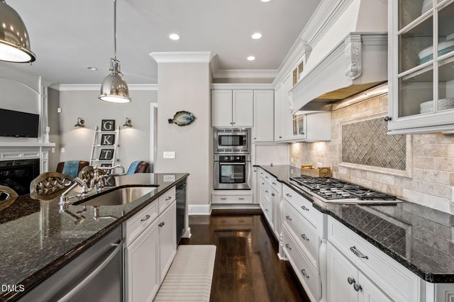 564 Mountain Laurel, Chapel Hill, NC 27517