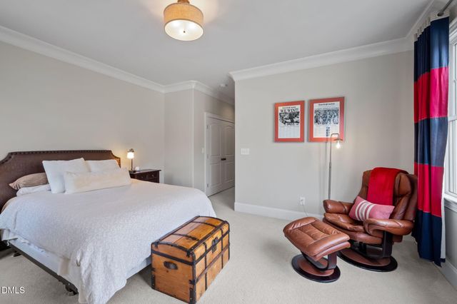 564 Mountain Laurel, Chapel Hill, NC 27517