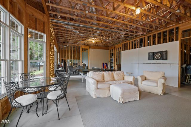 564 Mountain Laurel, Chapel Hill, NC 27517