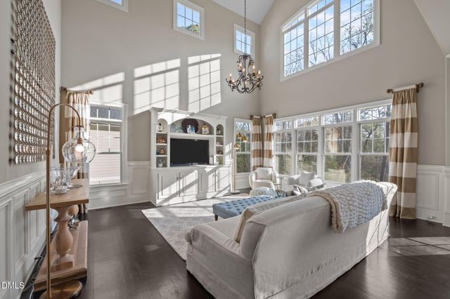 564 Mountain Laurel, Chapel Hill, NC 27517