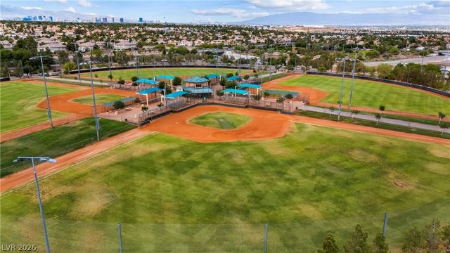 225 Moonshot Street, Henderson, NV 89074