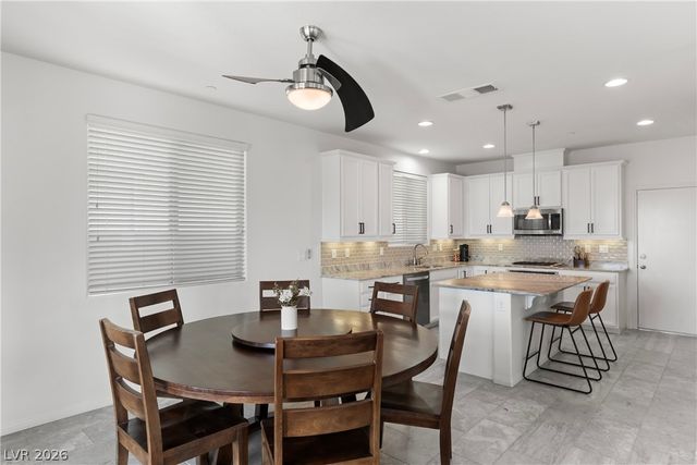 225 Moonshot Street, Henderson, NV 89074