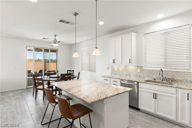 225 Moonshot Street, Henderson, NV 89074