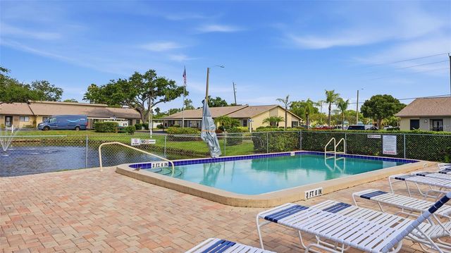 6050 28TH STREET W, Bradenton, FL 34207