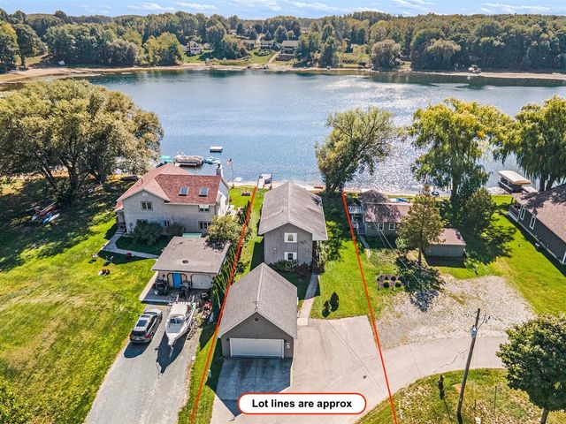 1479 N Cedar Lane Rd, Scottville, MI 49454