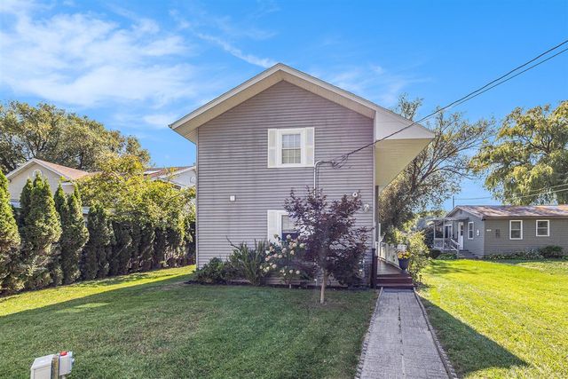 1479 N Cedar Lane Rd, Scottville, MI 49454