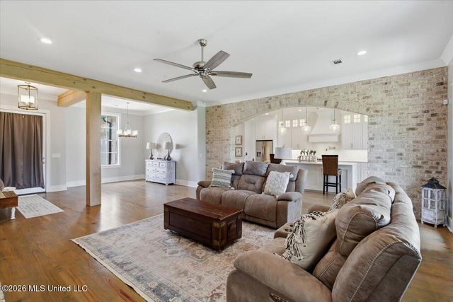 217 Harris Circle, Madison, MS 39110